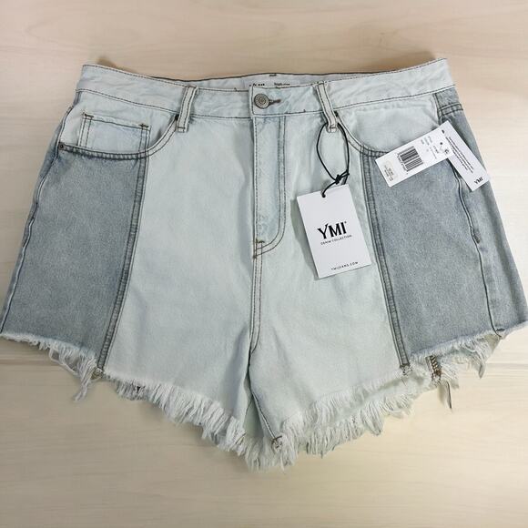 YMI Color Block Shorts Women Size 31  High Rise Two Tone Blue Frayed Hem Denim - Picture 8 of 11